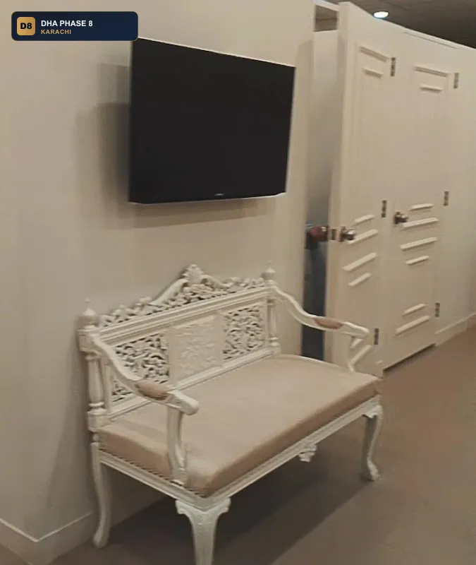 dr-jokhio-s-aesthetics-and-dermatology-dha-phase-8-karachi thumb 3