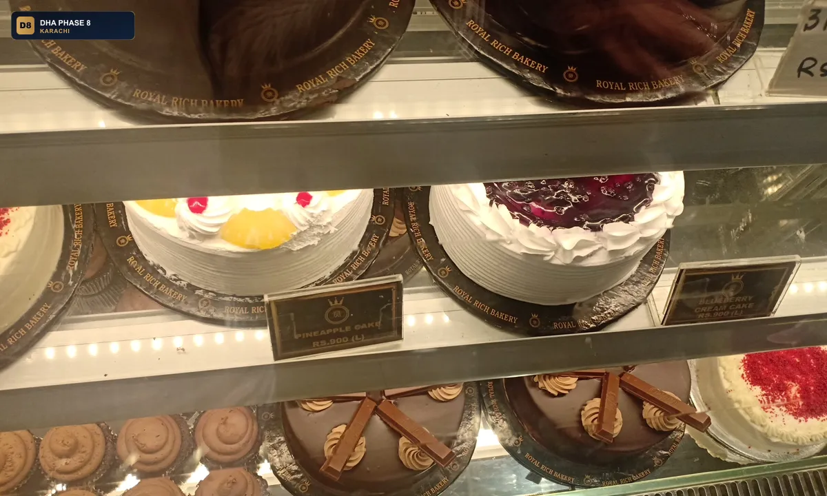 royal-rich-bakery-d-h-a-dha-phase-8-karachi thumb 2