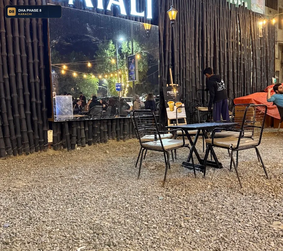 layali-cafe-dha-phase-8-karachi