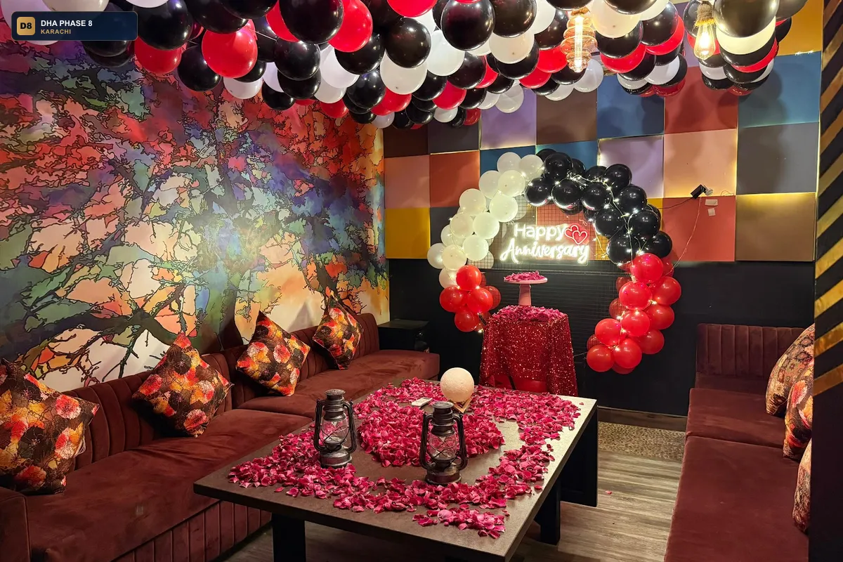 make-my-day-cafe-dha-phase-8-karachi