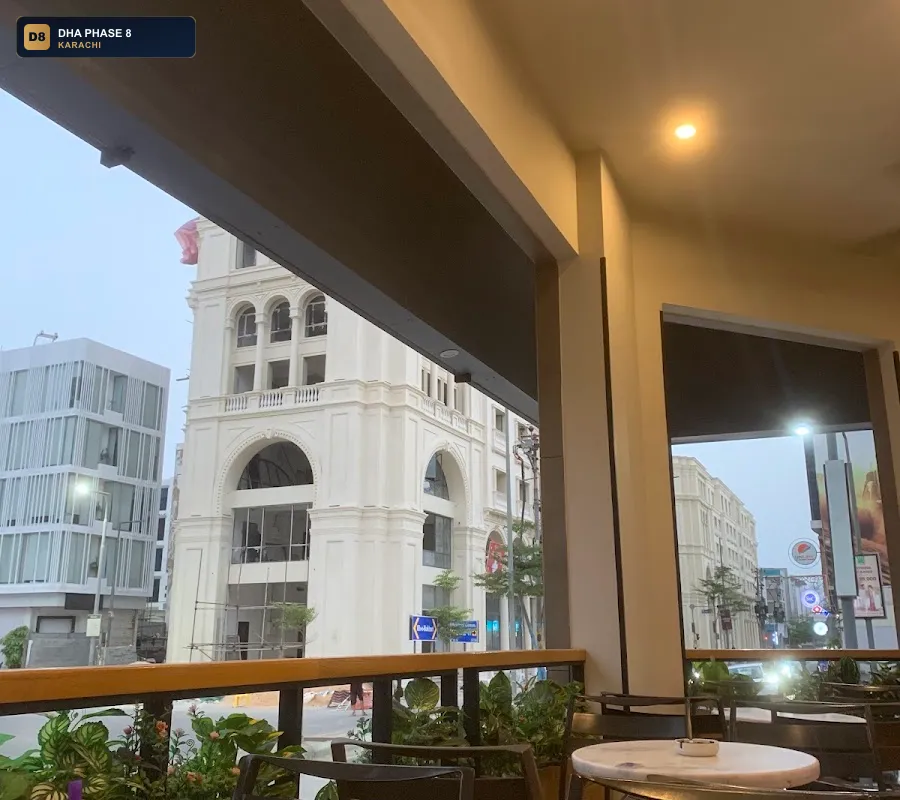 the-coffee-bean-tea-leaf-dha-phase-8-karachi thumb 2