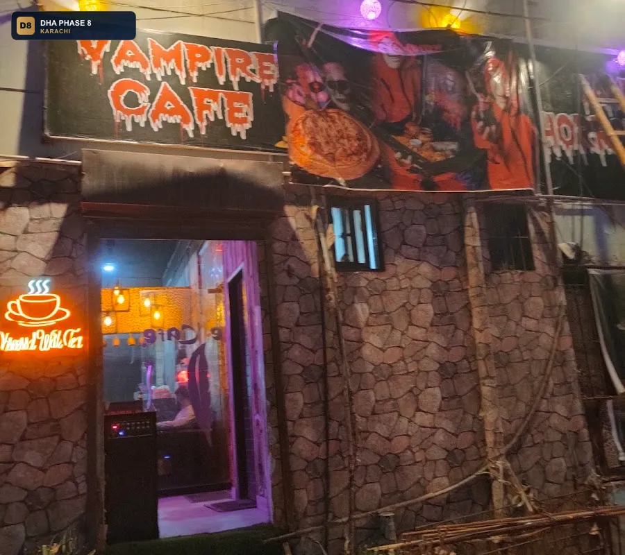 vampire-cafe-dha-phase-8-karachi