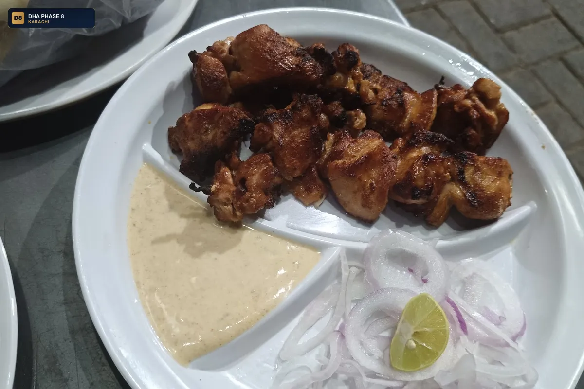 cafe-clifton-dha-phase-8-karachi thumb 2