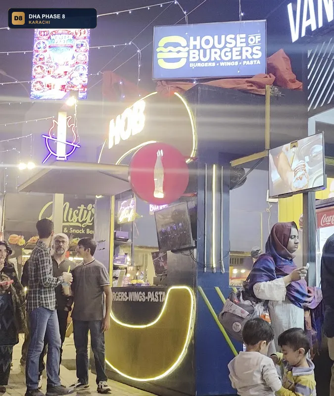 creek-walk-food-street-dha-phase-8-karachi thumb 3