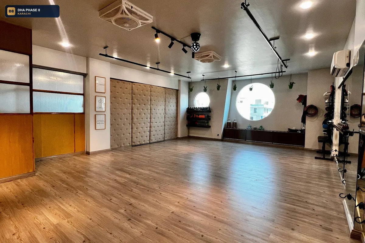 mantahaa-tareen-s-lifestyle-and-wellness-managemen-dha-phase-8-karachi