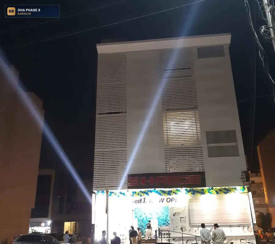 shreds-gym-dha-phase-8-karachi