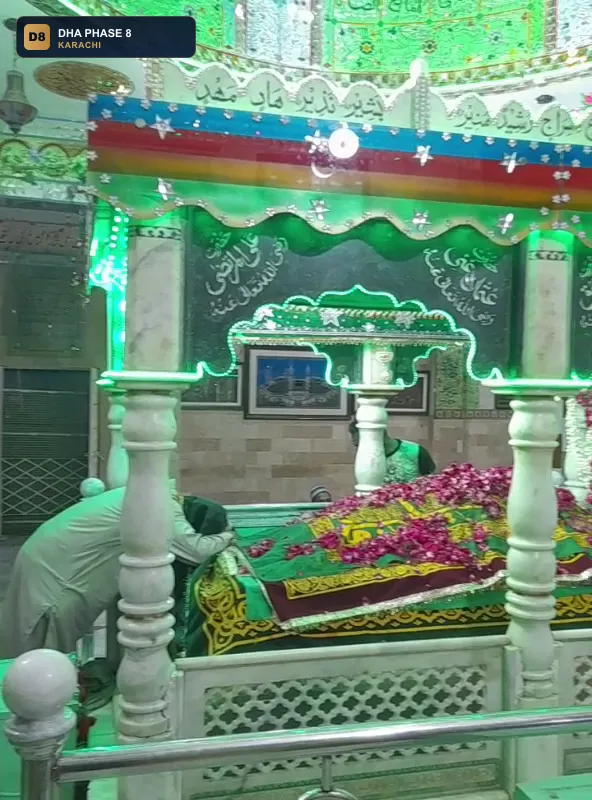 masjid-shrine-of-misri-shah-ghazi-dha-phase-8-karachi