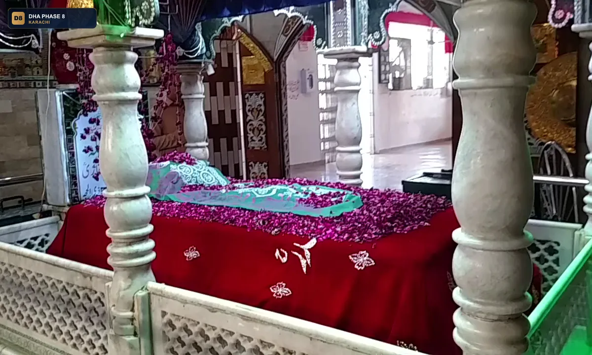 masjid-shrine-of-misri-shah-ghazi-dha-phase-8-karachi thumb 2