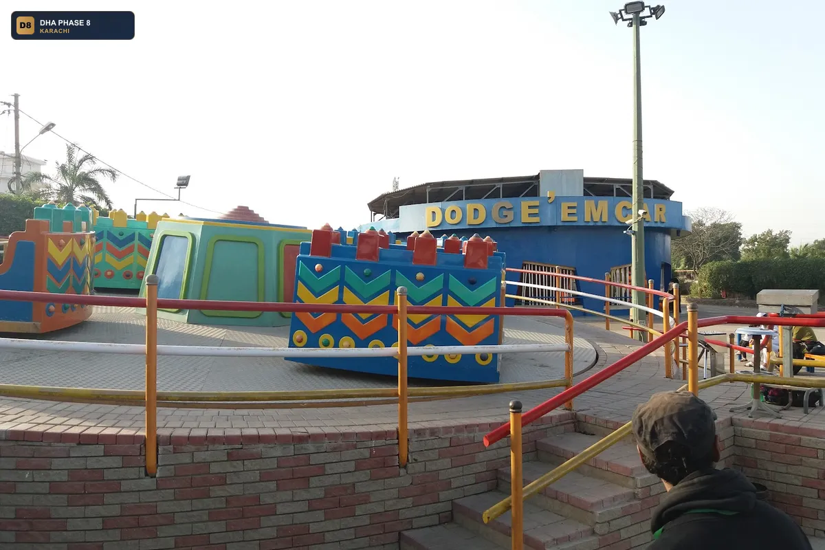 chunky-monkey-amusement-park-dha-phase-8-karachi