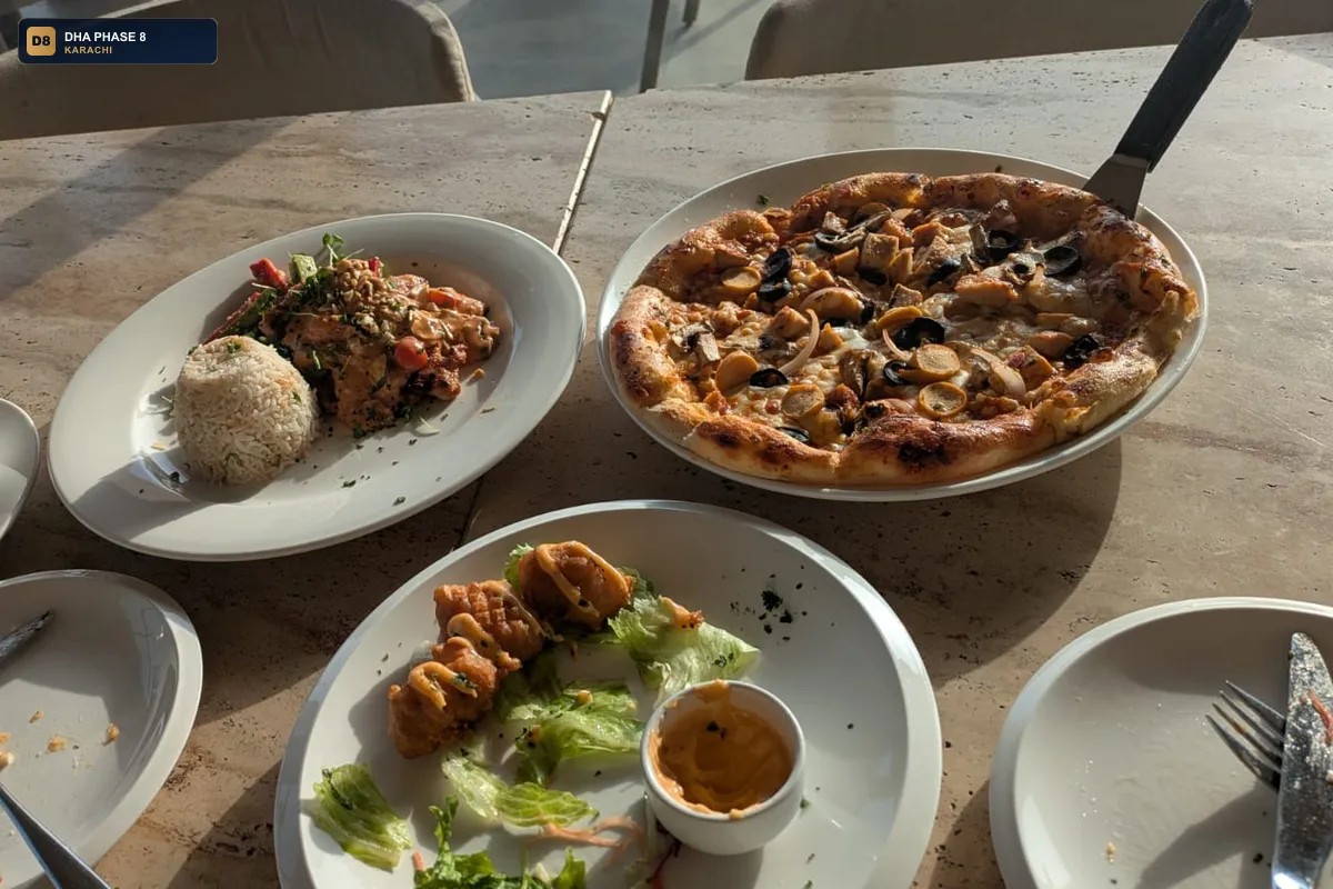 junis-restaurant-and-caf-dha-phase-8-karachi thumb 2