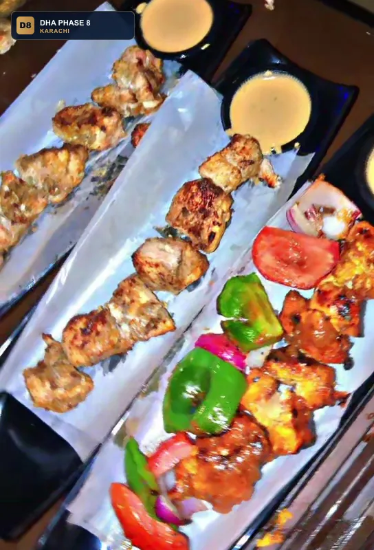 the-chai-bar-dha-phase-8-karachi thumb 3
