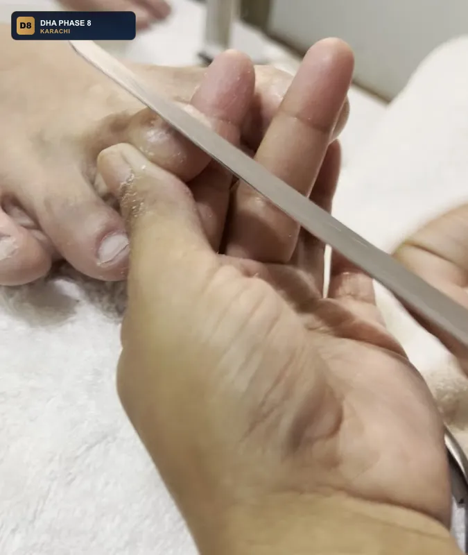 figaro-salon-and-spa-bukhari-dha-phase-8-karachi thumb 3