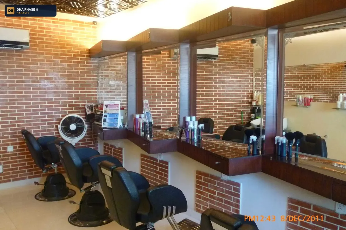 gillan-salon-spa-dha-phase-8-karachi thumb 2